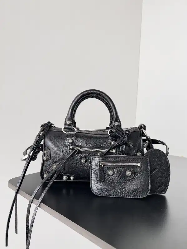 Tony Luxuries BALENCIAGA WOMEN'S LE CAGOLE MINI DUFFLE BAG IN BLACK 0129