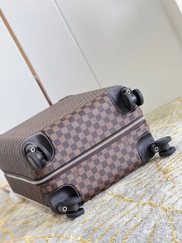 Tony Luxuries Louis Vuitton HORIZON 55 0131