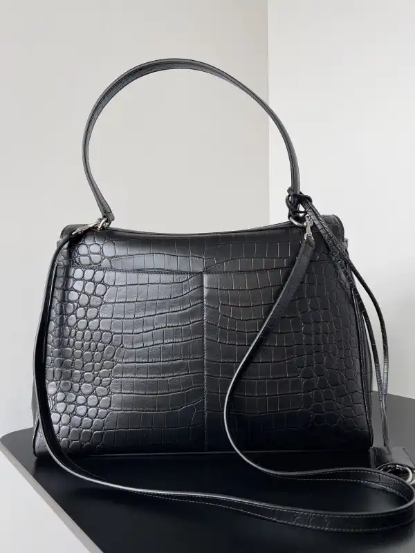 Tony Luxuries BALENCIAGA RODEO-39.8*29.9*12.9CM 0128