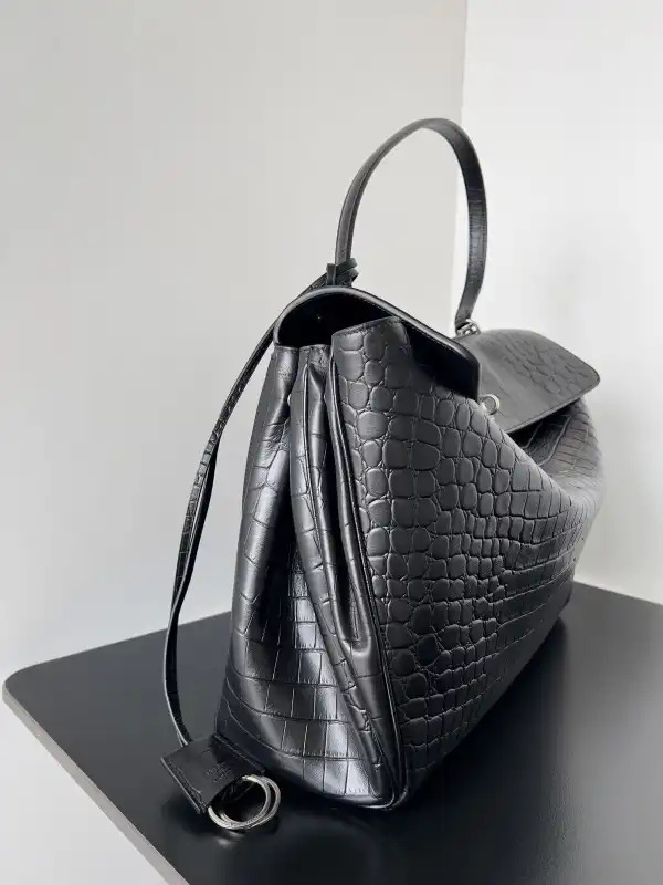 Tony Luxuries BALENCIAGA RODEO-39.8*29.9*12.9CM 0128