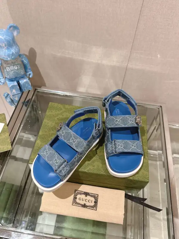 Tony Luxuries GUCCI SLIDE SANDALS 0201